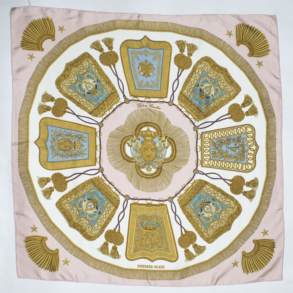 Hermès Scarf - Picture 2 of 3
